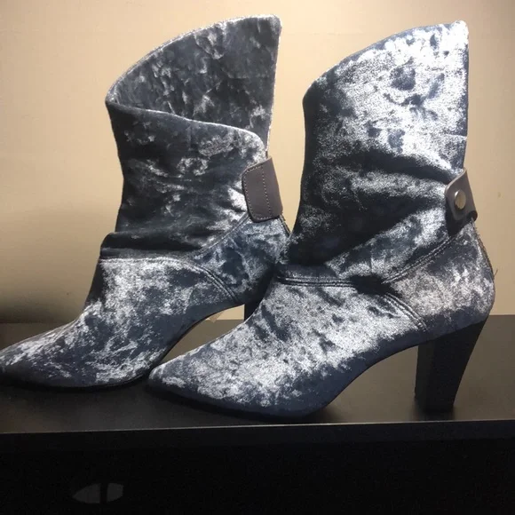 Free people light blue/gray velvet boots - Picture 7 of 15